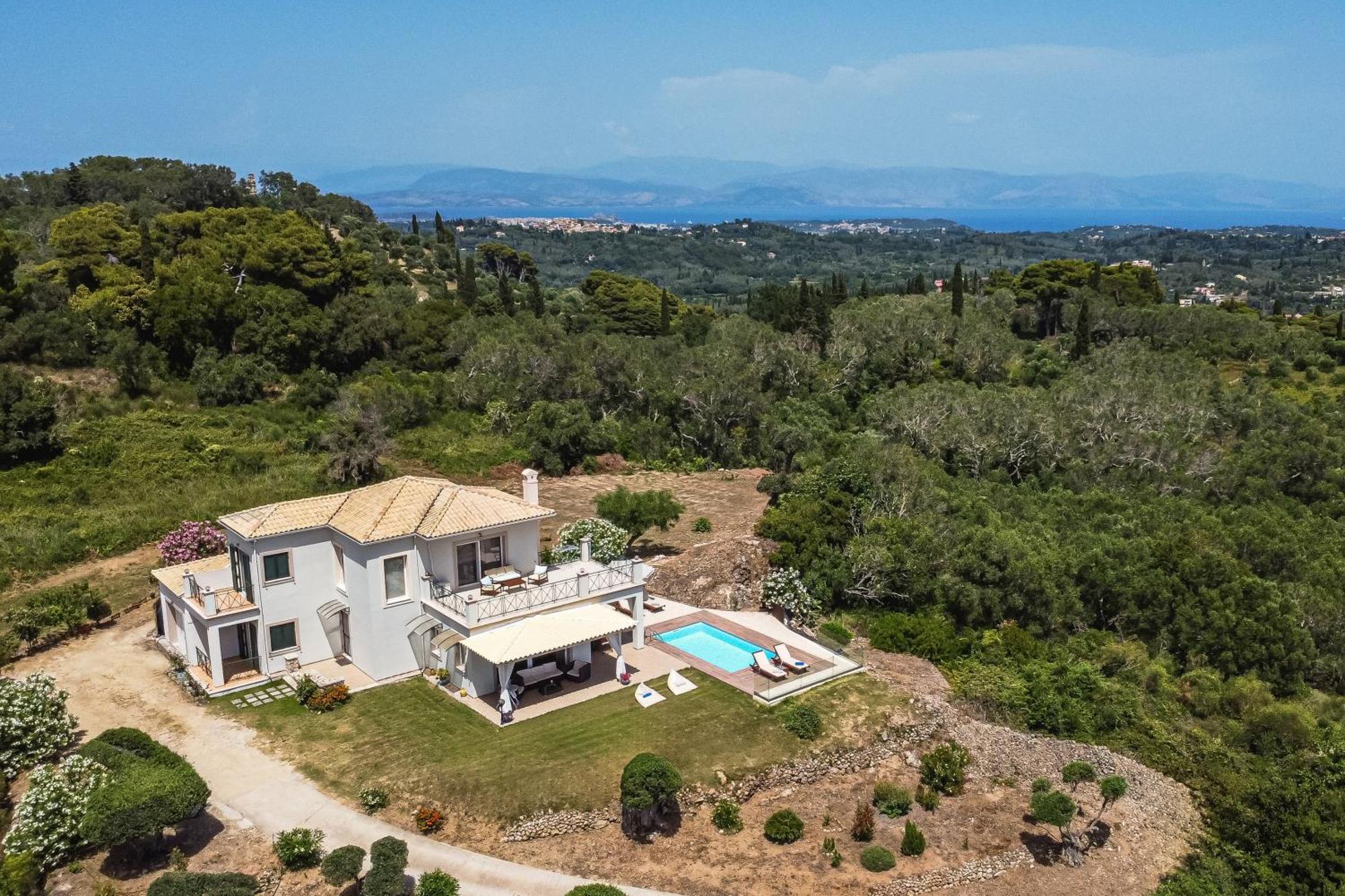 Villa Vardia-Amazing Seaviews With Heated Pool Sinarades Экстерьер фото
