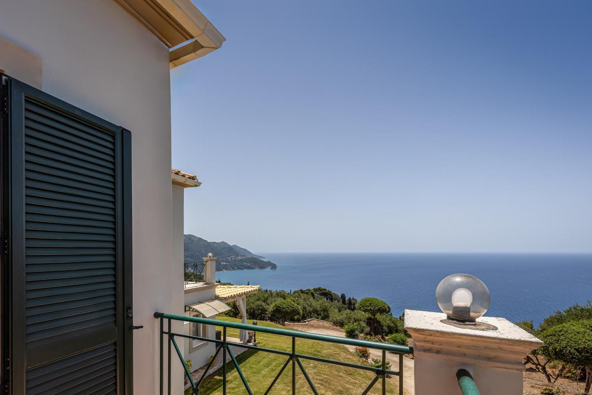Villa Vardia-Amazing Seaviews With Heated Pool Sinarades Экстерьер фото